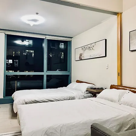 Thompson Suites - 2-Beds, One Uptown Residences, 30F - Xbox & Netflix