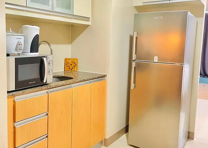 Apartamento Thompson - Elegant Queen Roo In, One Uptown Residences Bgc