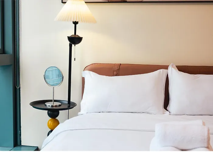 Thompson - Elegant Queen Roo In, One Uptown Residences Bgc Apartamento *